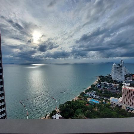 Sea View Apartment In Pattaya Ngoại thất bức ảnh