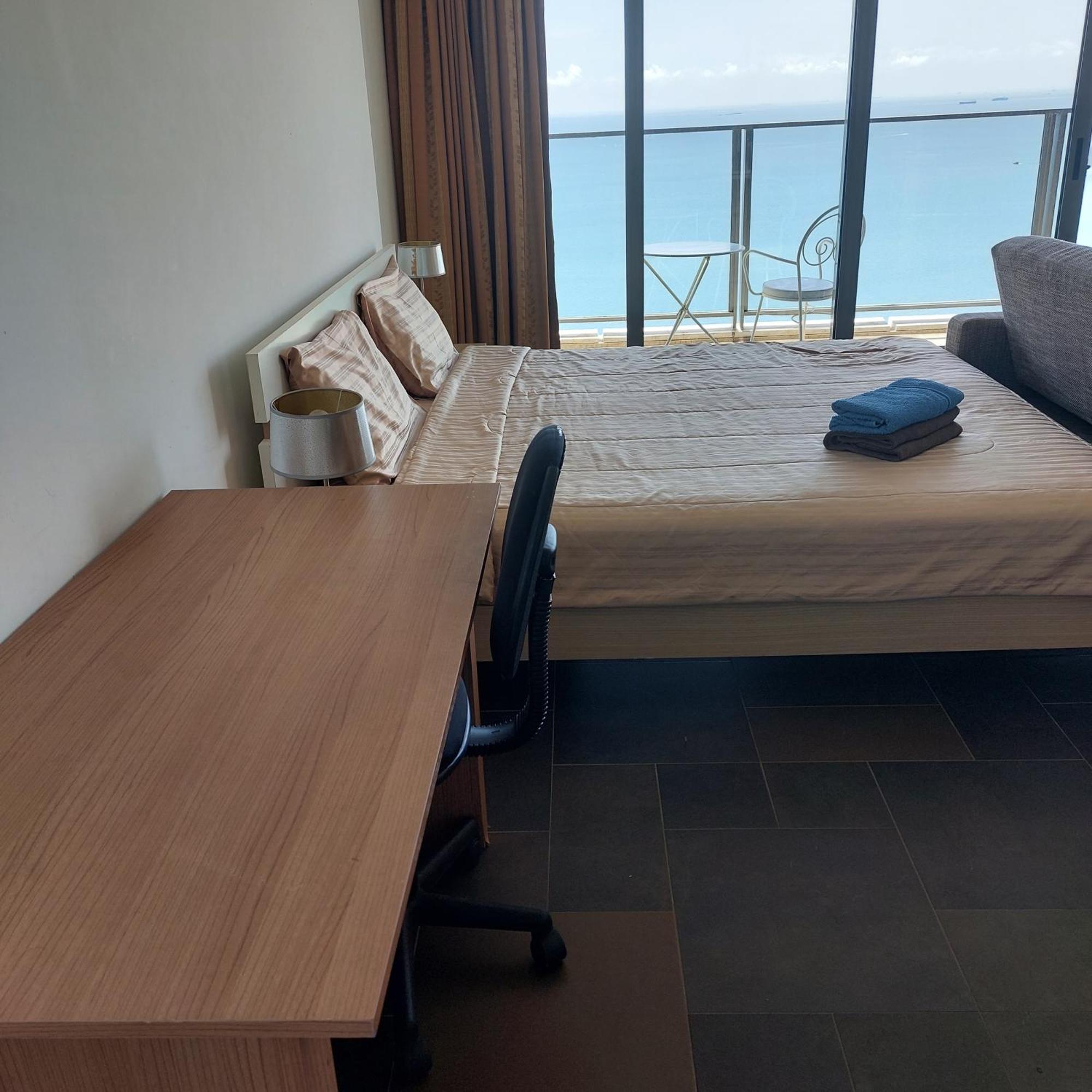 Sea View Apartment In Pattaya Ngoại thất bức ảnh