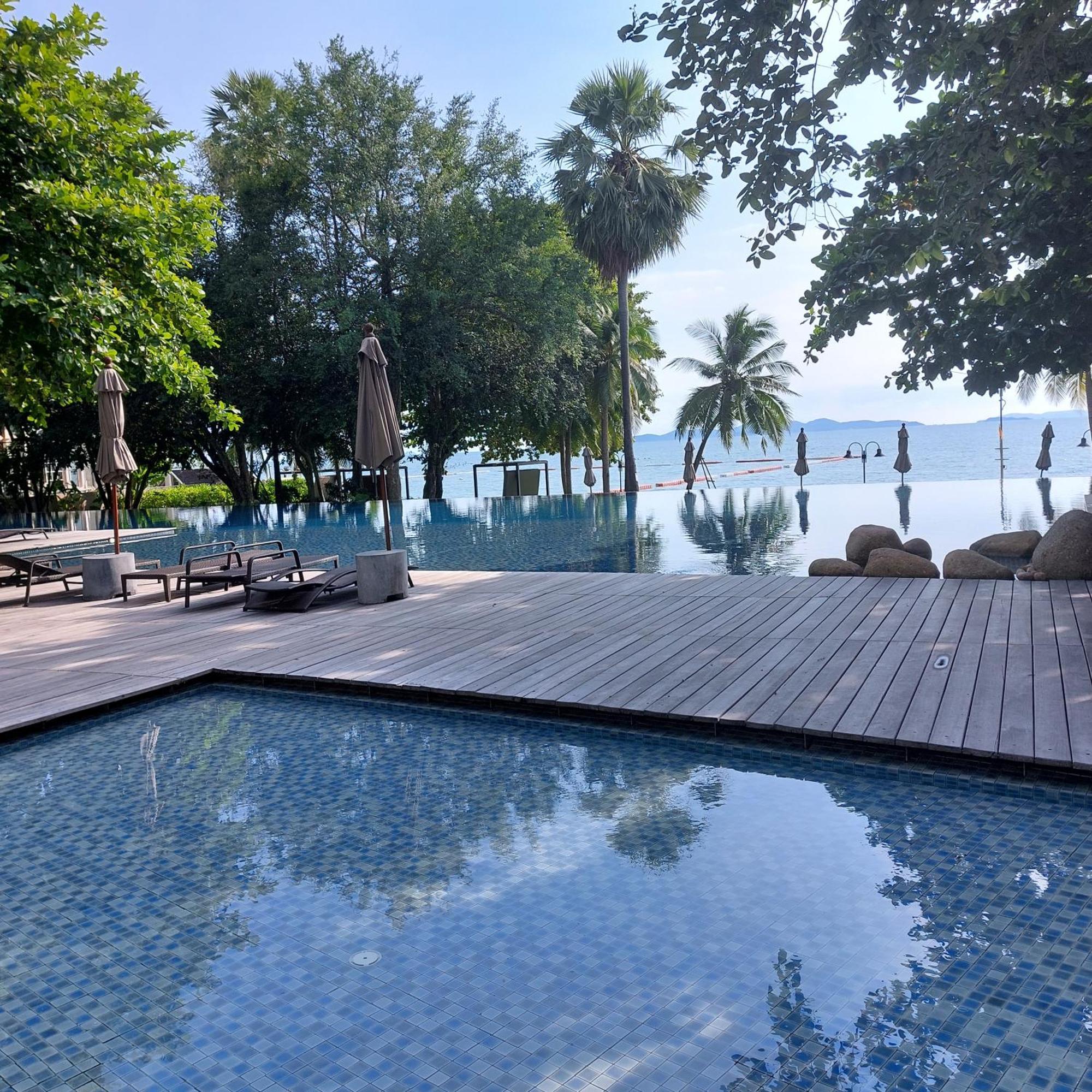Sea View Apartment In Pattaya Ngoại thất bức ảnh
