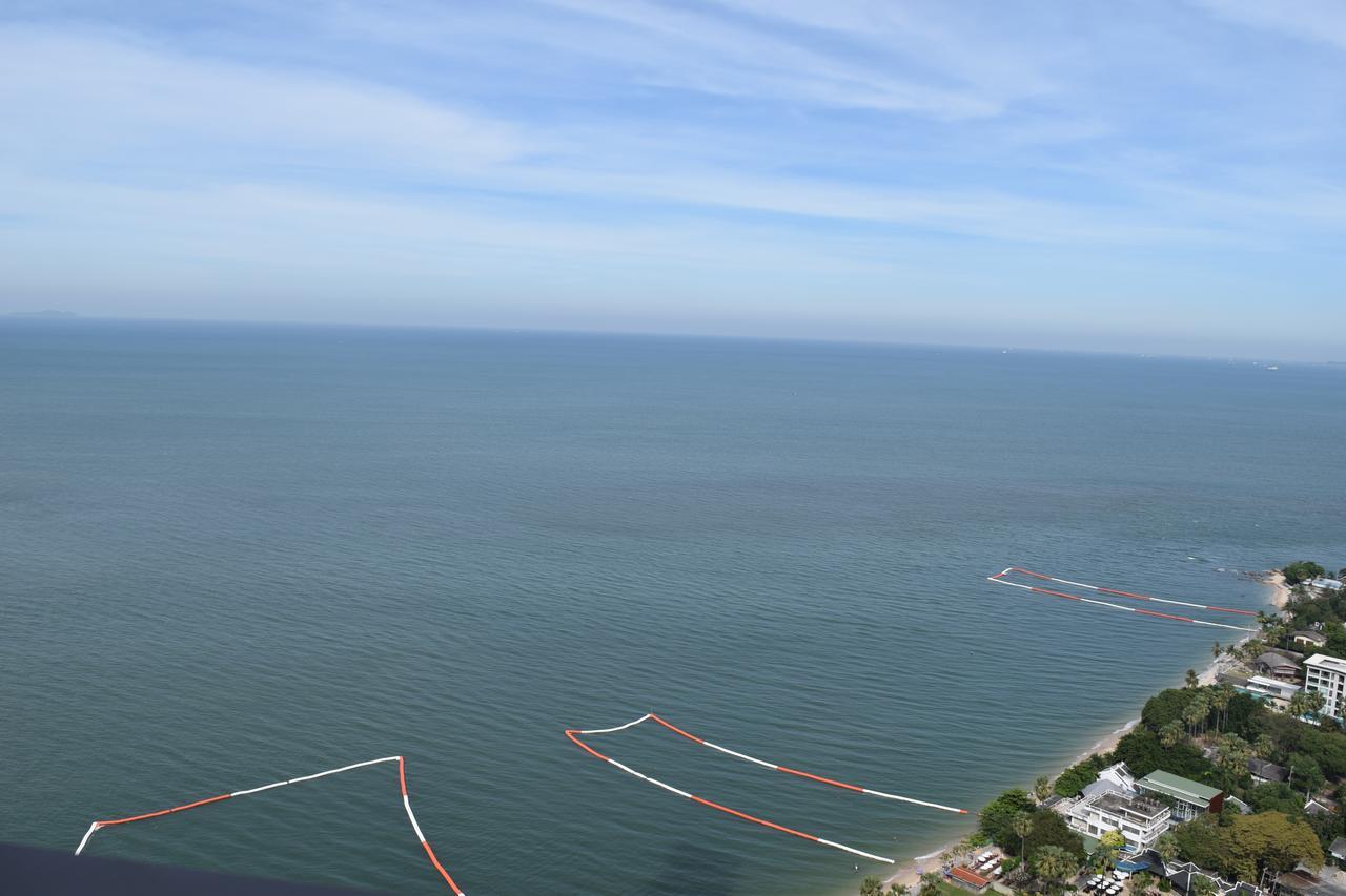 Sea View Apartment In Pattaya Ngoại thất bức ảnh