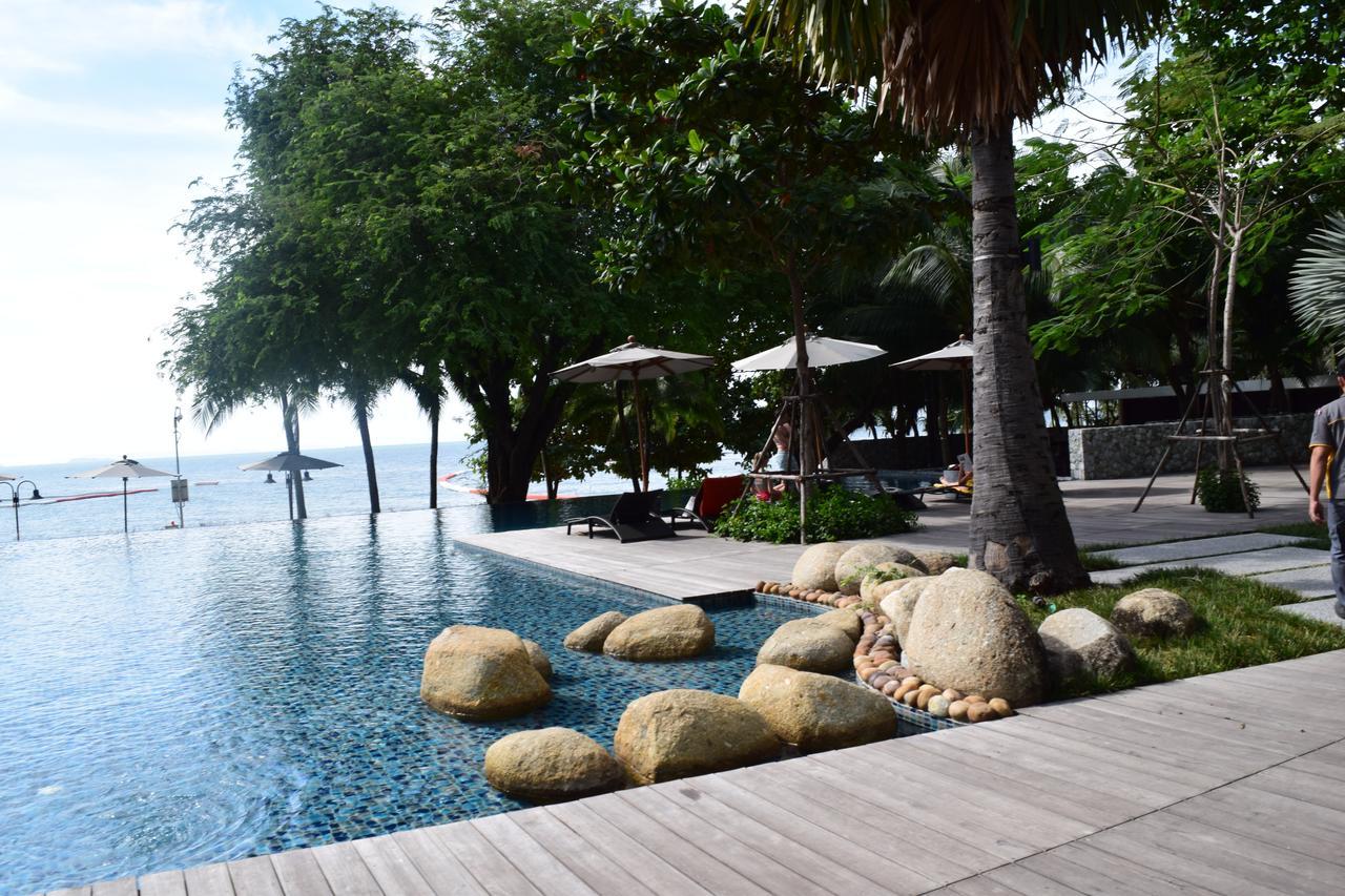 Sea View Apartment In Pattaya Ngoại thất bức ảnh